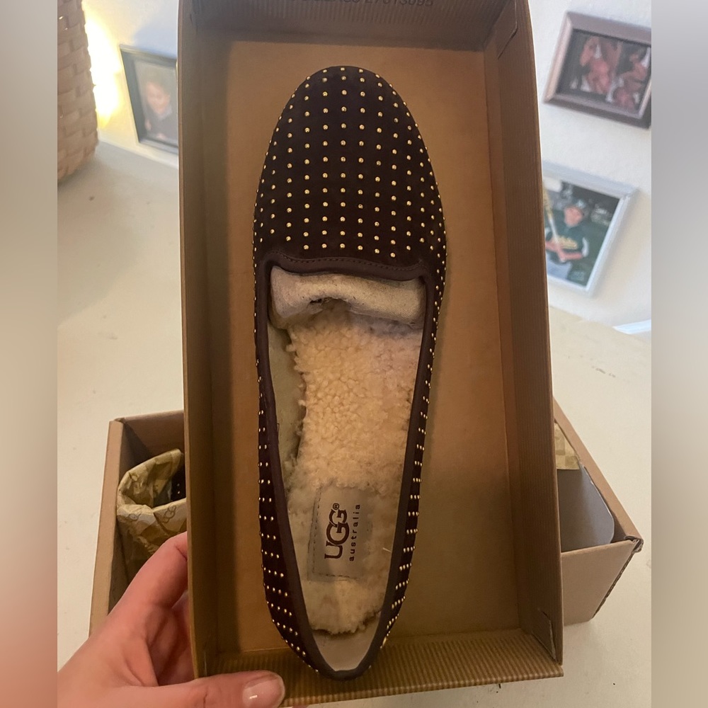 Ugg flats